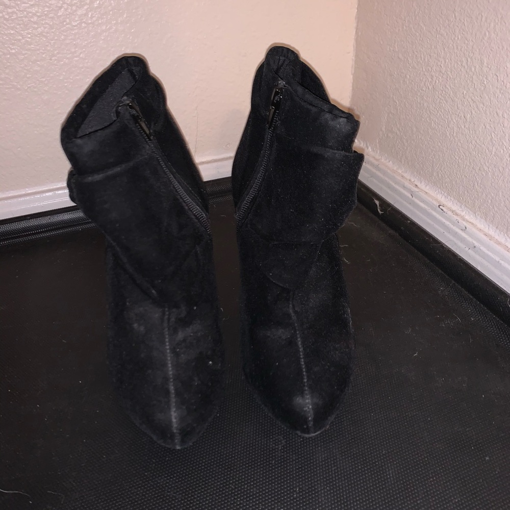 BLK Suede Stiletto Booty
